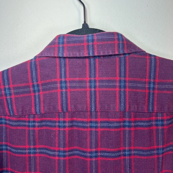UNTUCKit Men's Barry Flannel Long Sleeve Plaid Button Front Shirt Maroon Blue XL - Picture 9 of 11